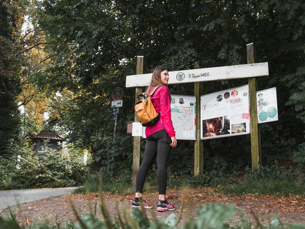 Das Foto zeigt den Wanderweg 3-Türme-Weg in Hagen