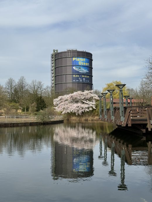 Das Bild zeigt den Gasometer in Oberhausen