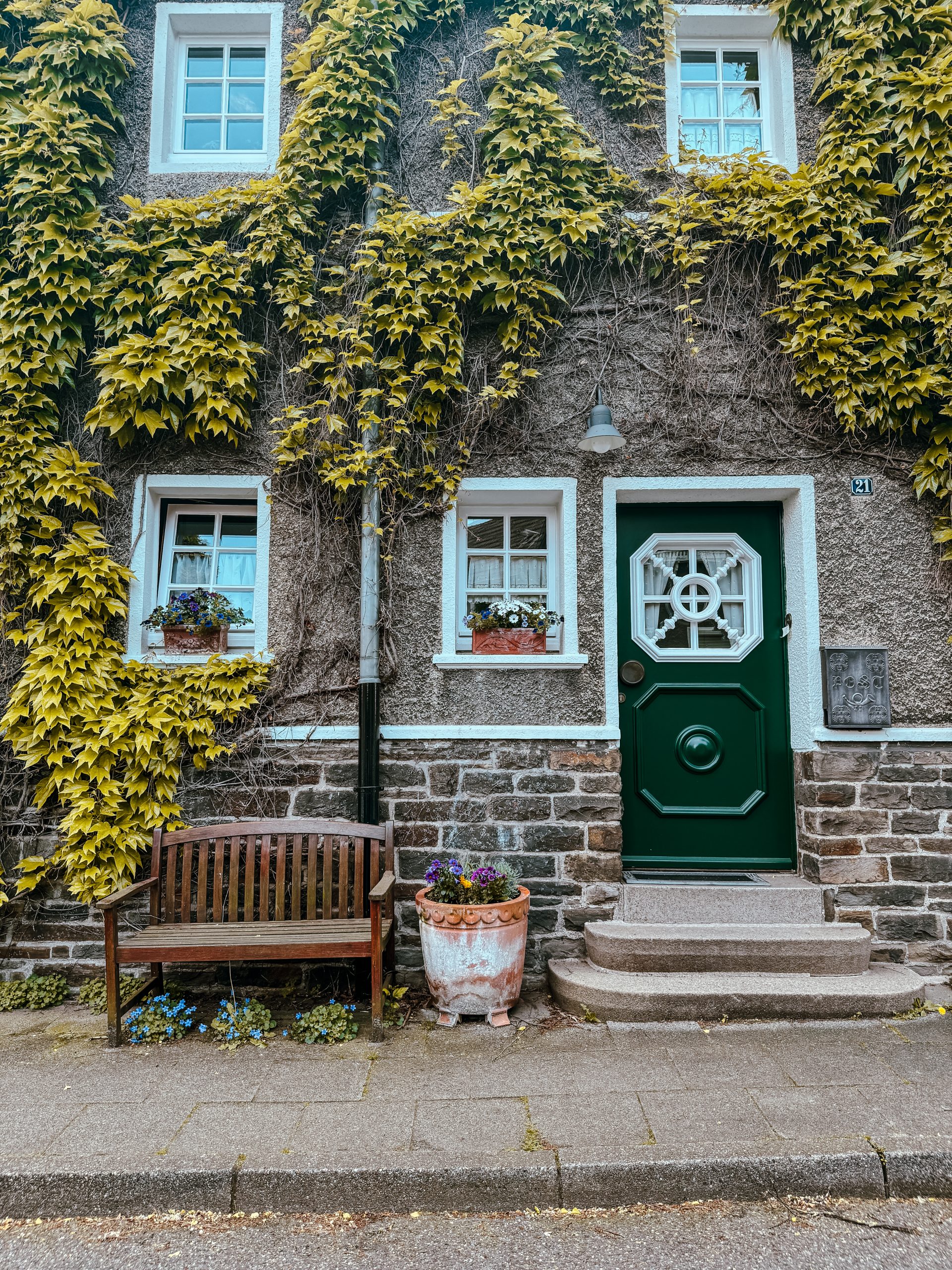 Das Foto zeigt die Gartenstadt Margarethenhöhe in Essen