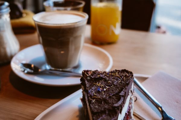 Das Foto zeigt Kuchen im Café Das Kaff in Mülheim an der Ruhr