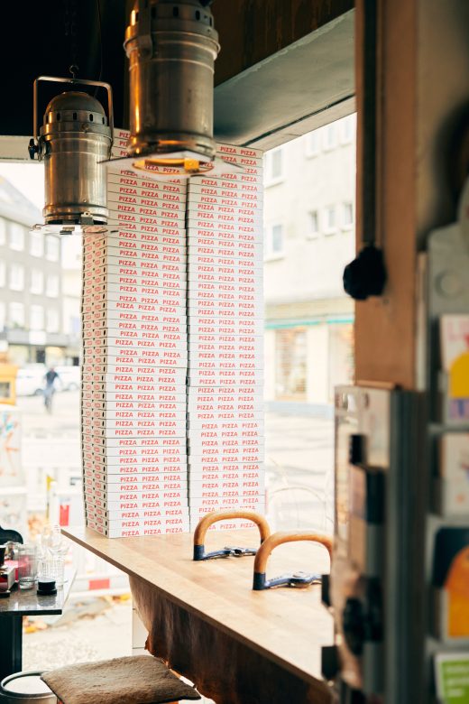 Das Foto zeigt Pizza im Szeneviertel Bochum Ehrenfeld