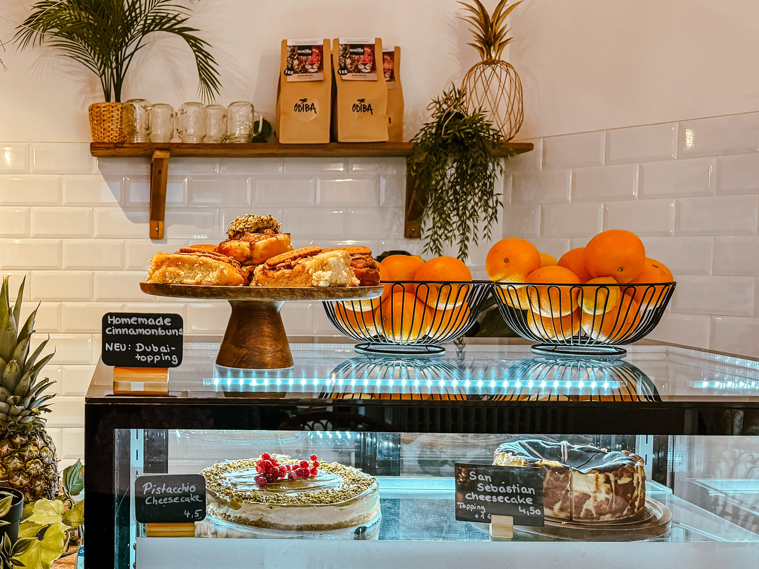 Das Foto zeigt das Café Sorella in Gelsenkirchen von außen.