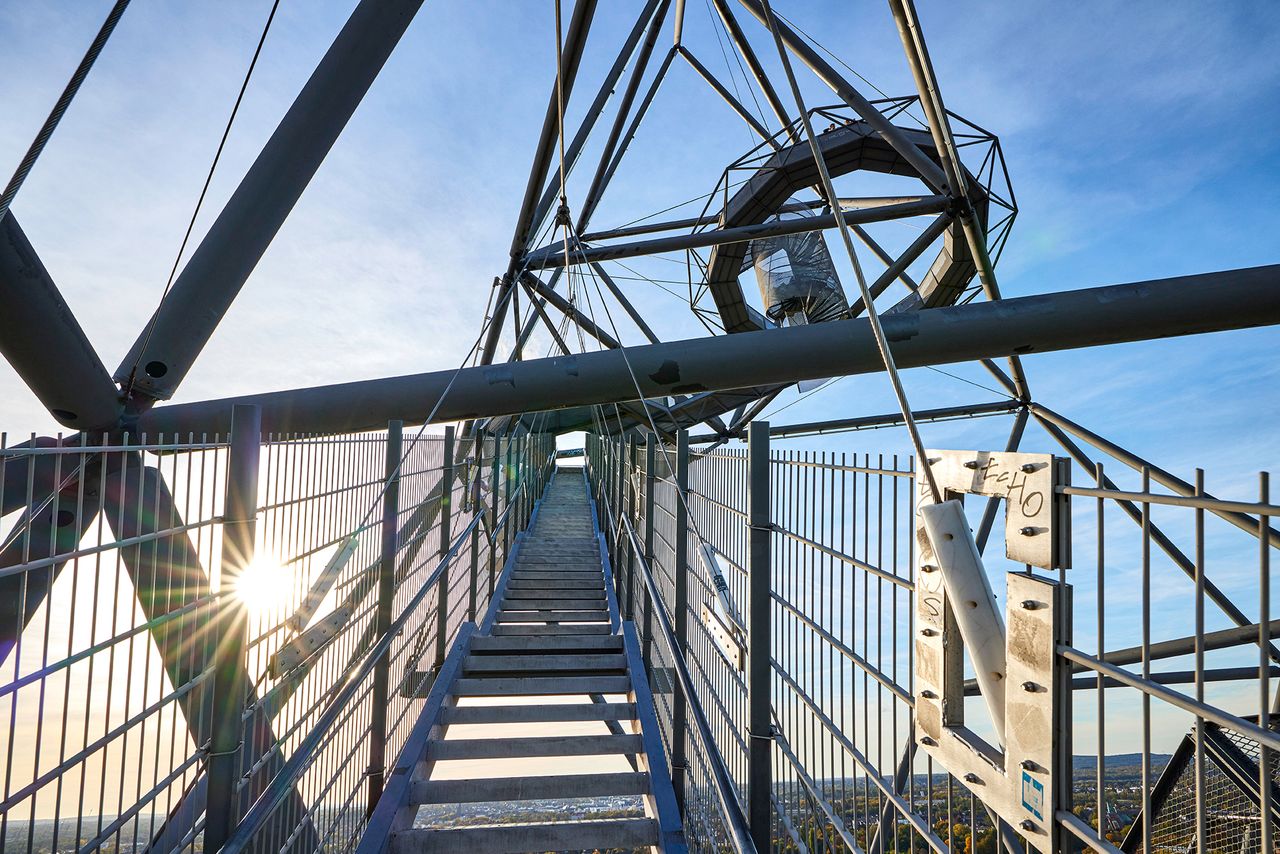 Das Bild zeigt den Tetraeder in Bottrop.